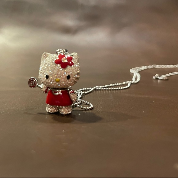 Hello Kitty Swarovski Crystal necklace.. - Picture 7 of 14